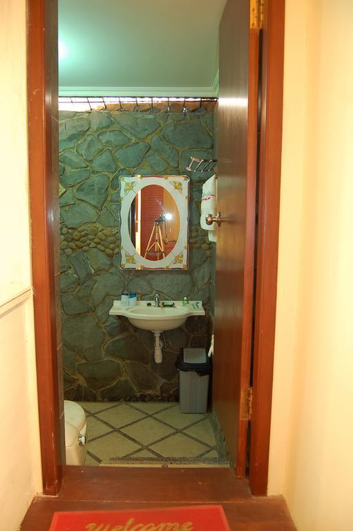 Swaloh Resort & Spa Kalangbret Cameră foto